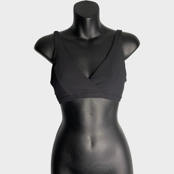 lululemon athletica Other - 𝅺Lululemon Clear Waters Black Bikini Swim Suit Top